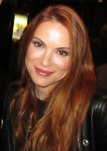 Danneel Harris. 